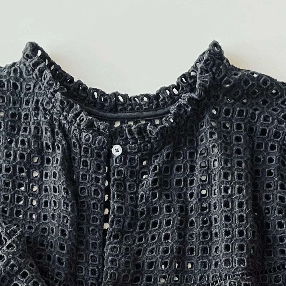 Point Sur Black Eyelet 3/4 Slv Top• 10 - Picture 5 of 8